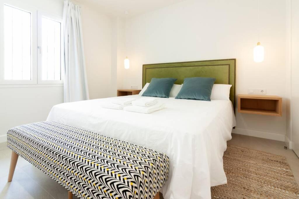 Miramar Luxury 2 Bedroom Freshapartments มาลากา ภายนอก รูปภาพ